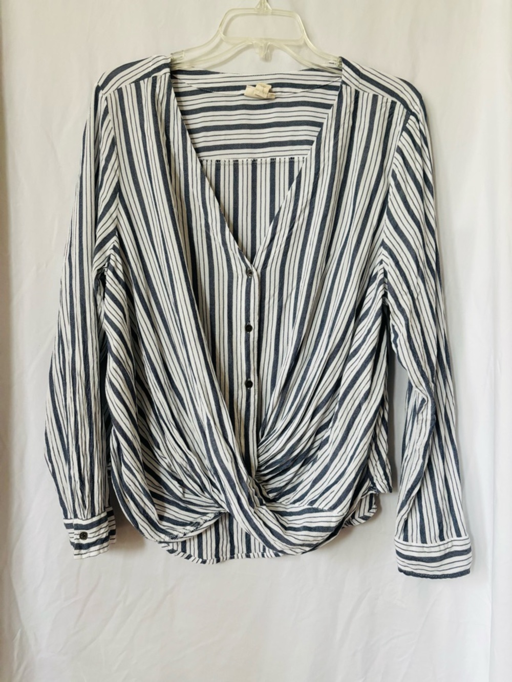 a.n.a Striped Twist Front Button Down Blouse Blue White XXL